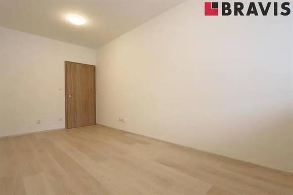 Pronájem nového bytu 3+kk, Kaunicův Dvůr - Slavkov u Brna, předzahrádka, novostavba