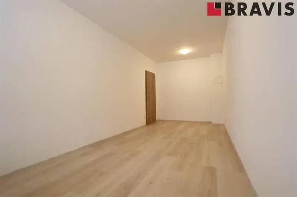 Pronájem nového bytu 3+kk, Kaunicův Dvůr - Slavkov u Brna, předzahrádka, novostavba