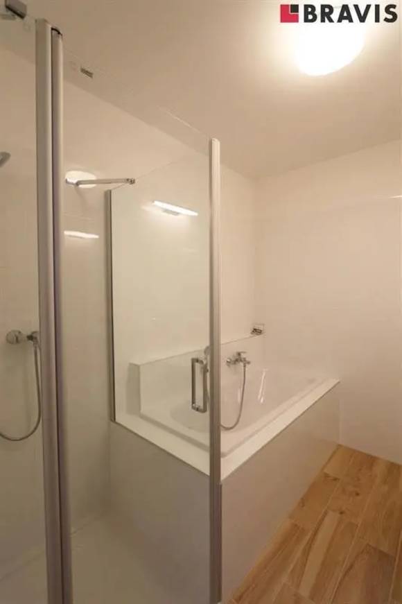 Pronájem nového bytu 3+kk, Kaunicův Dvůr - Slavkov u Brna, předzahrádka, novostavba