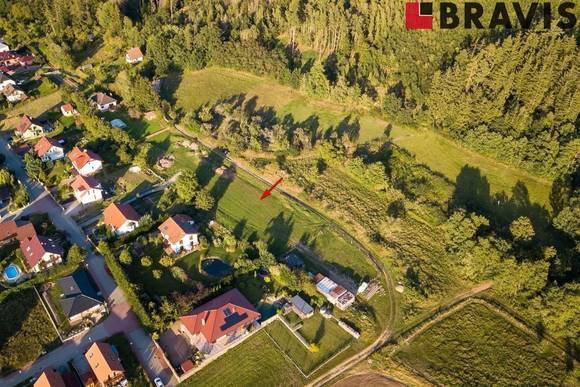 Prodej stavebního pozemku 2.097 m<sup>2</sup> a projektu domu, obec Železné, Tišnov