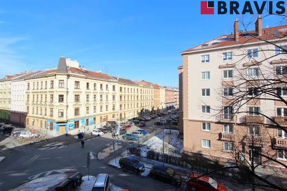Podnájem bytu 2+1, ulice Bayerova, Brno - Veveří, částečně zařízený, sklep, internet
