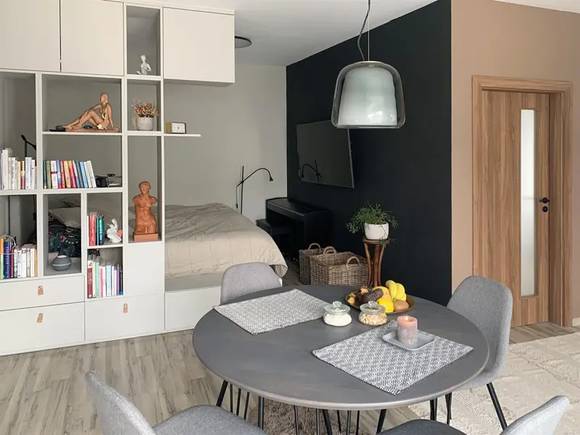 Pronájem bytu 2+kk, Brno - Husovice, Cacovická ulice, zařízený, balkon, sklep, parkování