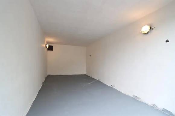 Prodej garáže s elektřinou, ul. Barvy, Brno - Lesná