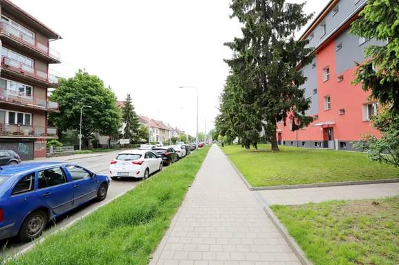 Pronájem bytu 2+1, Brno - Královo Pole, ul. Purkyňova, balkon, sklep, zahrada