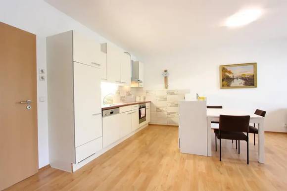 Pronájem bytu 1+kk, Brno - Soběšice, ul. Na Kovárně, zahrádka, garážové stání