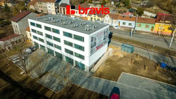 Pronájem pěkného, slunného 1 + kk v novém polyfunkčním domě Branka, sklep, klimatizace, možnost parkování
