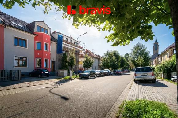 Prodej komfortního bytu 2+kk, ul. Veleckého, Brno-Židenice, balkon