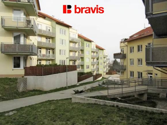 Pronájem bytu v novostavbě 1+kk, částečně zařízený, pěkná lokalita, ul. Hrázka, Brno - Medlánky v blízkosti IBM