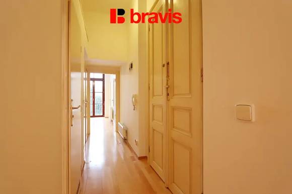 Pronájem bytu 1+1, Brno-Veveří, ul. Jana Uhra, nezařízený, balkon