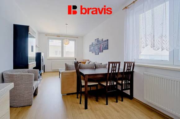 Prodej velmi pěkného bytu 2+kk, Brno - Slatina, zařízený, vyhrazené parkování, balkon