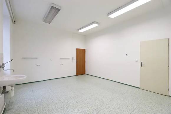 Podnájem kancelářských prostor, 103 m2, ulice Špitálka, Brno-Trnitá, výtah, parkovací stání, v blízkosti centra města