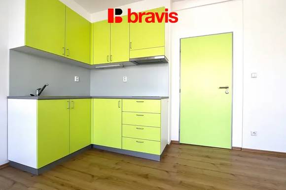 Pronájem velmi pěkného bytu 1+kk s terasou, Brno - Staré Brno, ul. Rybářská, nezařízený