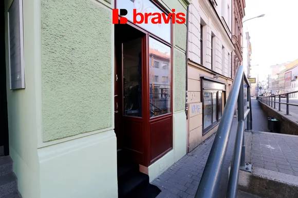 Podnájem obchodních prostor s výlohami, 29 m2, Brno - střed - Staré Brno, ul. Pekařská