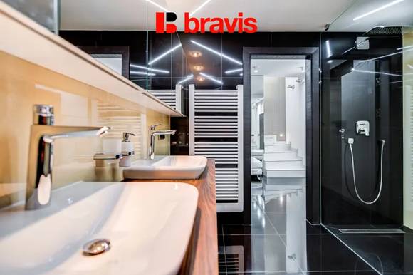 Pronájem luxusního mezonetového bytu 3+kk, ul. Soukenická, Brno - Staré Brno, vybavený, balkon, terasa, vířivka, 2x parkování