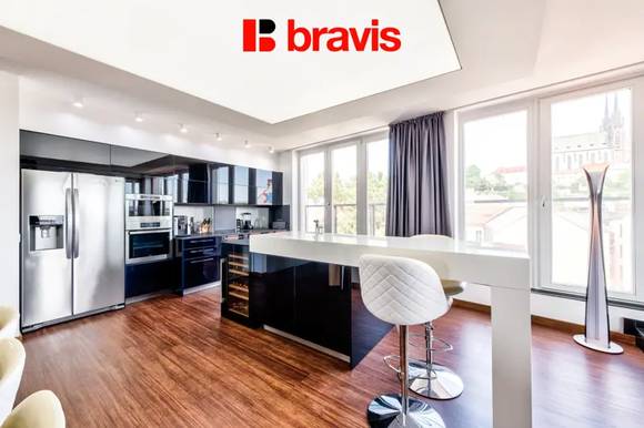 Pronájem luxusního mezonetového bytu 3+kk, ul. Soukenická, Brno - Staré Brno, vybavený, balkon, terasa, vířivka, 2x parkování