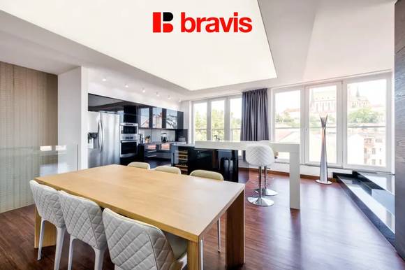 Pronájem luxusního mezonetového bytu 3+kk, ul. Soukenická, Brno - Staré Brno, vybavený, balkon, terasa, vířivka, 2x parkování