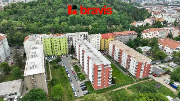 Prodej bytu 2+kk, ulice Trýbova, Brno - Staré Brno, terasa, sklep, garážové parkovací stání