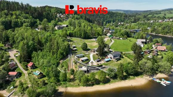 Investiční rekreační objekt u přehrady Pastviny, 2 samostatné apartmány, zavedená klientela, velmi dobrý stav