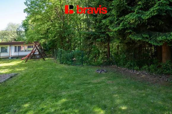 Investiční rekreační objekt u přehrady Pastviny, 2 samostatné apartmány, zavedená klientela, velmi dobrý stav