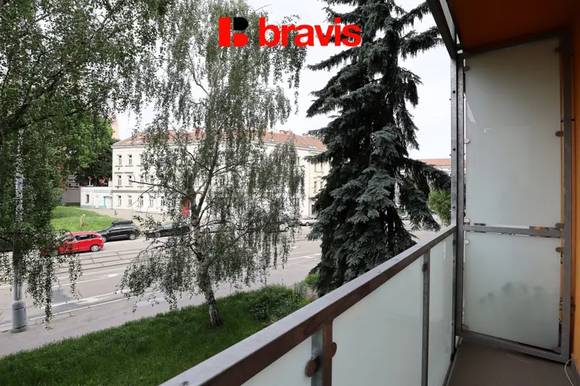 Pronájem bytu 2+1, ul. Vídeňská, Brno - Štýřice, po rekonstrukci, balkon, šatna