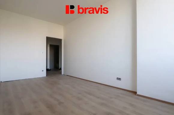 Pronájem bytu 2+kk, ul.Srbská, Brno - Královo Pole, po rekonstrukci