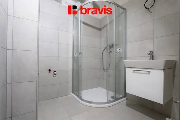 Pronájem bytu 2+kk, ul.Srbská, Brno - Královo Pole, po rekonstrukci