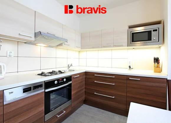 Pronájem bytu 1+1, ul. Olbrachtovo nám., Brno - Komín, balkon, částečně zařízený
