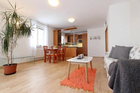 Pronájem bytu 3+kk, Brno - Řečkovice, ulice Oranžová, terasa