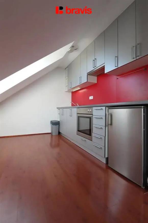 Pronájem mezonetového bytu 1+kk, 46,31 m2, nezařízený, Brno - Královo Pole, ul. Srbská, v blízkosti Technologického Parku