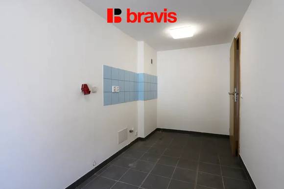 Pronájem bytu 3+kk, Brno - Řečkovice, ul. Žitná, prostorný sklep