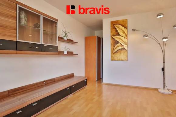 Pronájem bytu 1+1, Rosice u Brna, ul. Kaštanová , po rekonstrukci, lodžie, sklep