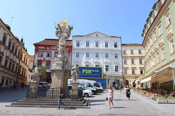 Podnájem velmi pěkného ateliéru 1+kk v srdci Brna, Zelný trh