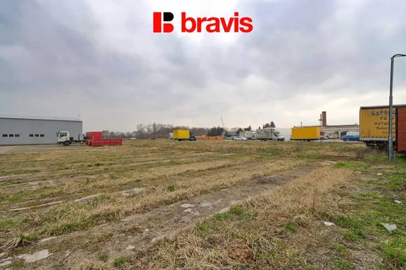 Pronájem volné plochy pozemku, od 400 m2 do 1100 m2, Brno - Přízřenice, ul. Staré Náměstí