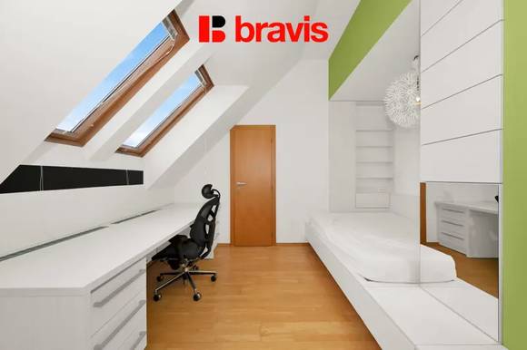Prodej mezonetového bytu 4+kk, ul. Burešova, Brno - Veveří, terasa, sklep