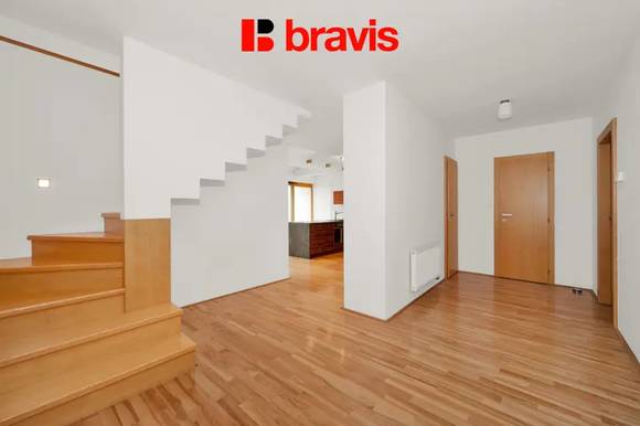 Prodej mezonetového bytu 4+kk, ul. Burešova, Brno - Veveří, terasa, sklep