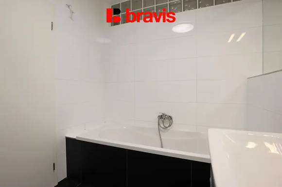 Pronájem bytu 1+kk, ul. Kamenná, Brno - Štýřice, terasa, zařízený