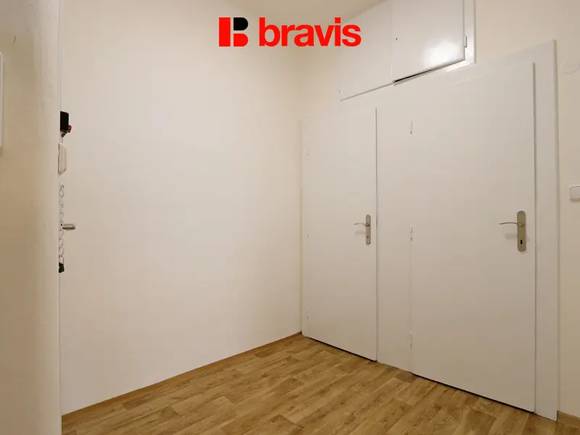 Pronájem bytu 1+1, Brno - střed, ul. Kounicova, balkon, částečně zařízený, po rekonstrukci