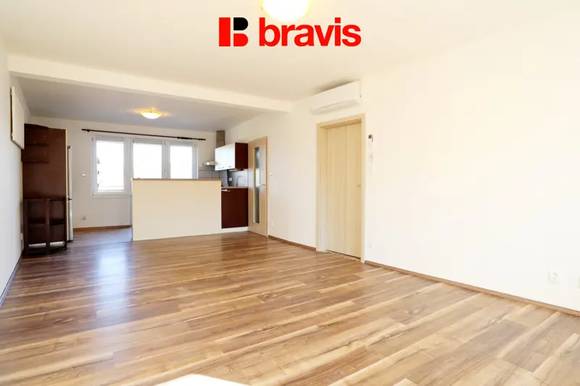 Pronájem byty 2+kk, ul. Cacovická, Brno - Husovice, klimatizace, terasa