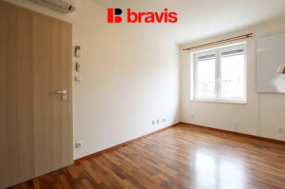 Pronájem byty 2+kk, ul. Cacovická, Brno - Husovice, klimatizace