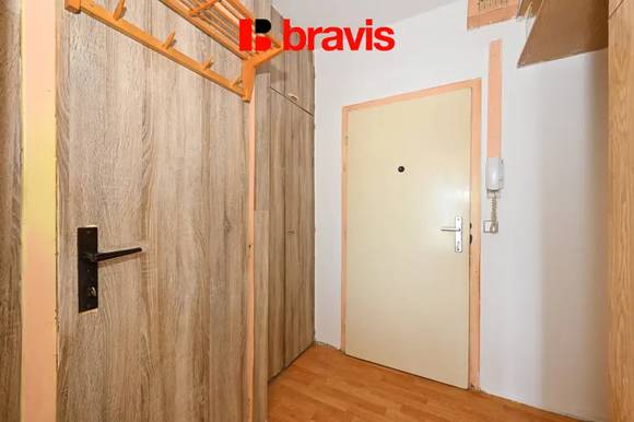 Prodej bytu 1+kk k rekonstrukci, ul. Sevastopolská, Brno - Starý Lískovec, balkon, sklep