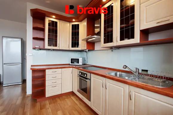 Pronájem bytu 2+kk, 59,6m2, ul. Jaroslava Foglara, Brno - Štýřice, klimatizace, zařízený, garážové stání