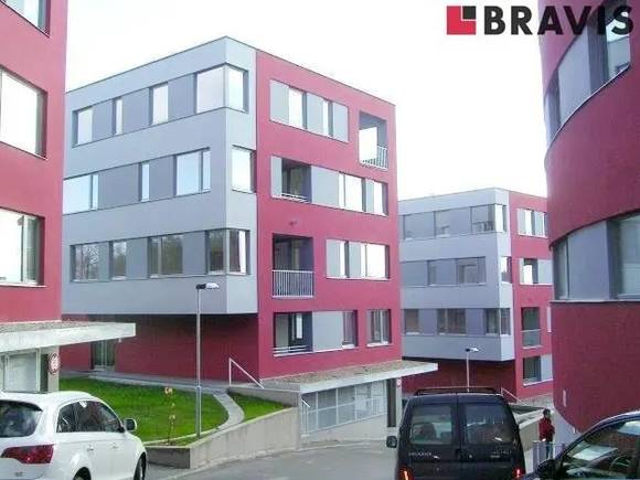 Pronájem bytu 2+kk, 59,6m2, ul. Jaroslava Foglara, Brno - Štýřice, klimatizace, zařízený, garážové stání