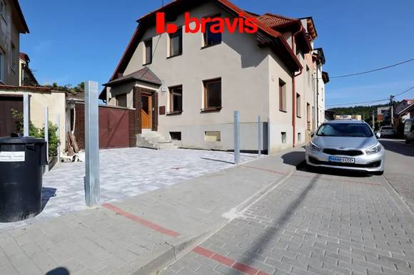 Pronájem bytu 2+1,ul. Střelnice, Brno - Líšen, zařízený