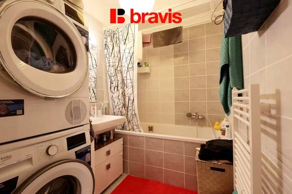 Pronájem bytu 2+kk, ul. Hrázka, Brno - Medlánky, balkon, zařízený