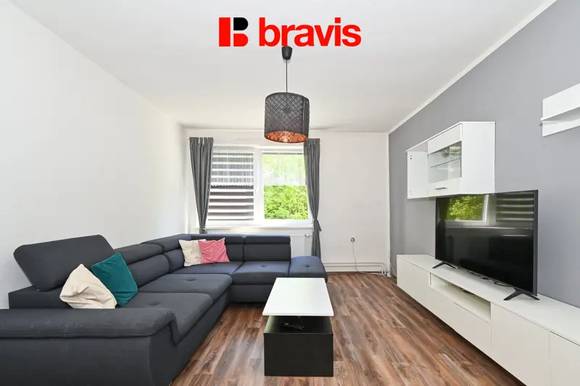 Prodej rodinného domu - Lysice - zahrada 999 m² - 3 bytové jednotky