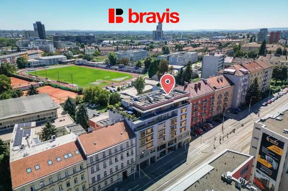 Prostorný 2+kk 70 m² se 2 balkony, 2 šatnami, sklepem a garážovým stáním, 5. podlaží, ulice Vídeňská – Brno–Štýřice