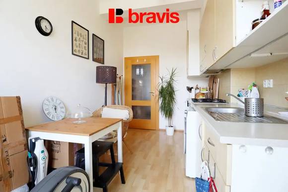 Pronájem bytu 1+1 37 m², ul. Jana Uhra, Brno - Veveří, balkon, výborná dostupnost