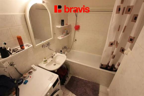 Pronájem bytu 1+1, Brno - střed, ul. Kounicova, balkon, částečně zařízený