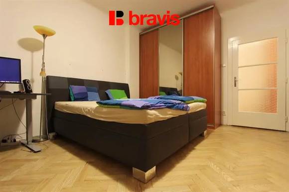 Pronájem bytu 1+1, Brno - střed, ul. Kounicova, balkon, částečně zařízený