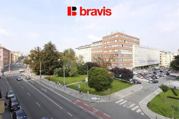 Pronájem bytu 1+1, Brno - střed, ul. Kounicova, balkon, částečně zařízený